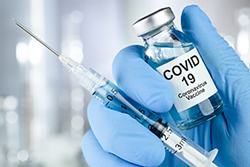 Защити себя и своих близких - сделай бесплатную прививку от COVID-19